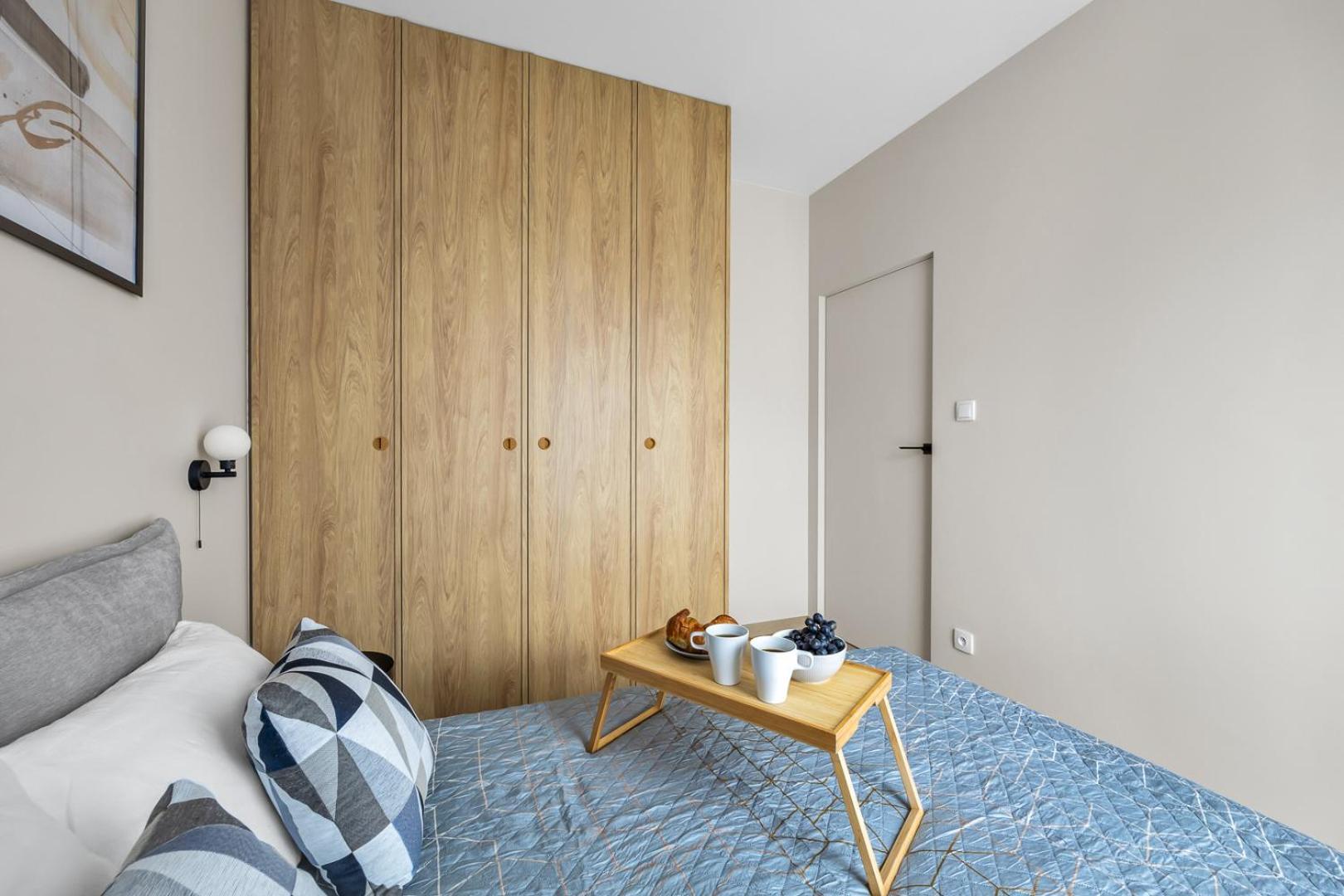 Airport - Parking & Balcony - By Rentujemy Apartment *